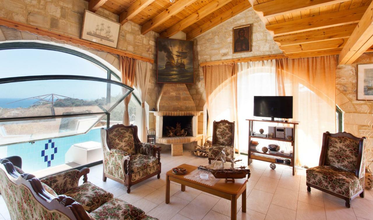 Bio Energy Villa Antonis Stalos Bagian luar foto